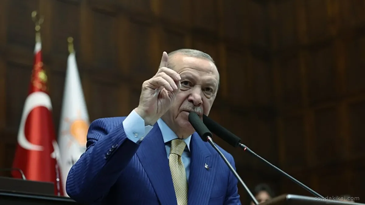 Erdoğan'dan 'İthal Metinler' Çıkışı: Milli Değerlere Saldırıya Sert Tepki