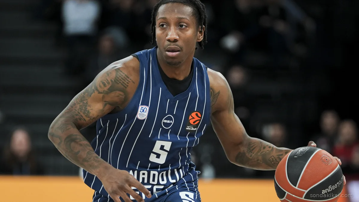 Anadolu Efes'in Play-In Sınavı: Madrid'de Devler Sahada!