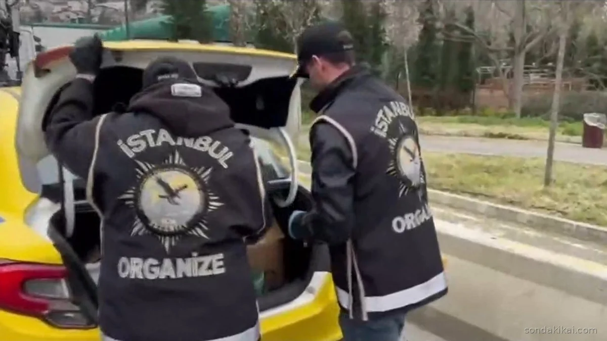İstanbul'da Şok Baskın: Taksiden Çıkan Cephanelikle Büyük Darbe!