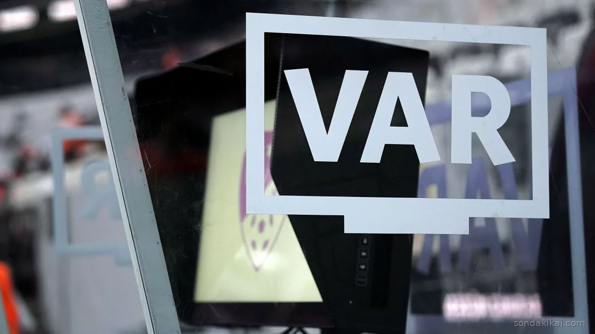 Kritik Derbide VAR Koltuğu Belli Oldu: Taşkınsoy'a Büyük Sorumluluk